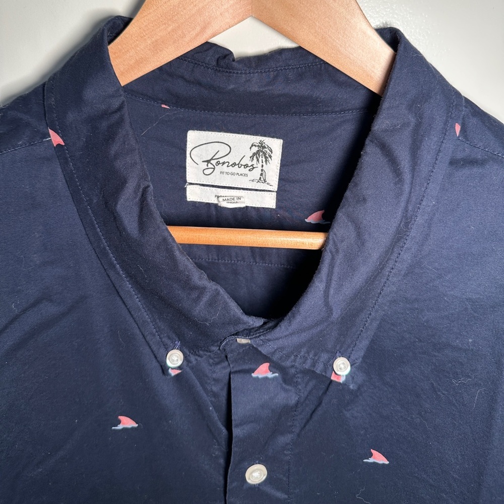 BONOBOS - 🦈 Shark Fin Short Sleeve Button Down Shirt in Prominent Fit, 3XL - Picture 2 of 10